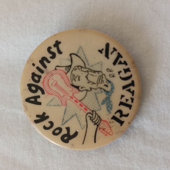 SET OF 10 Vintage 80s Political Punk Rock Pinback Buttons in Various Sizes - Picture 9 of 16